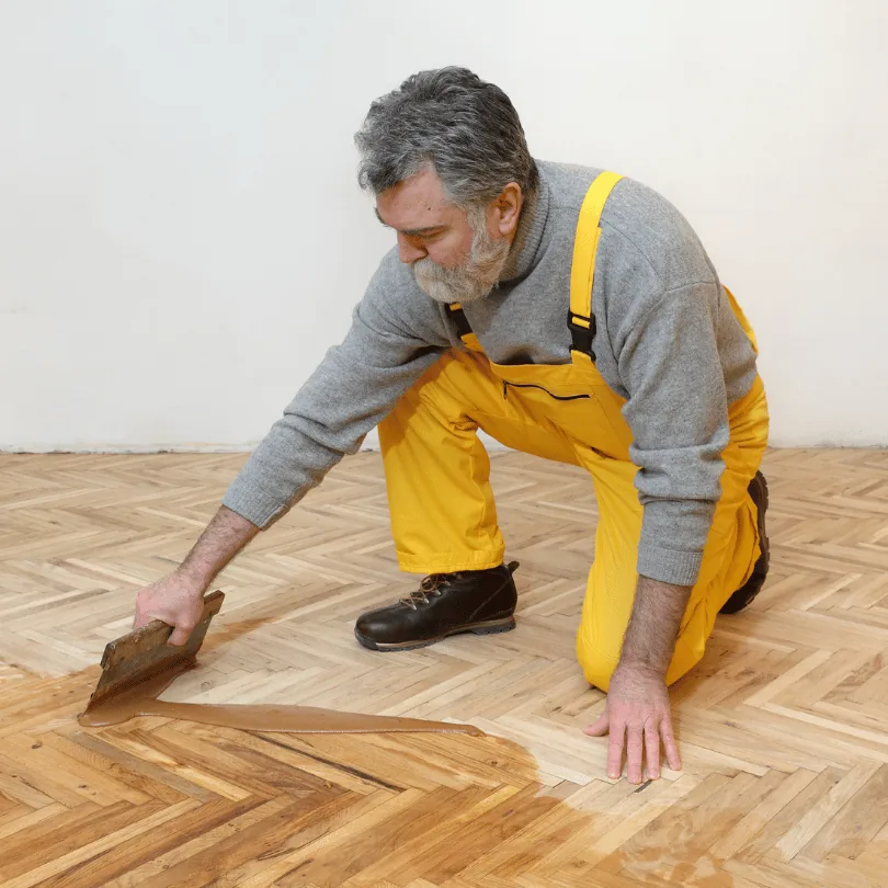 Ponçage de parquet — illustration du savoir-faire